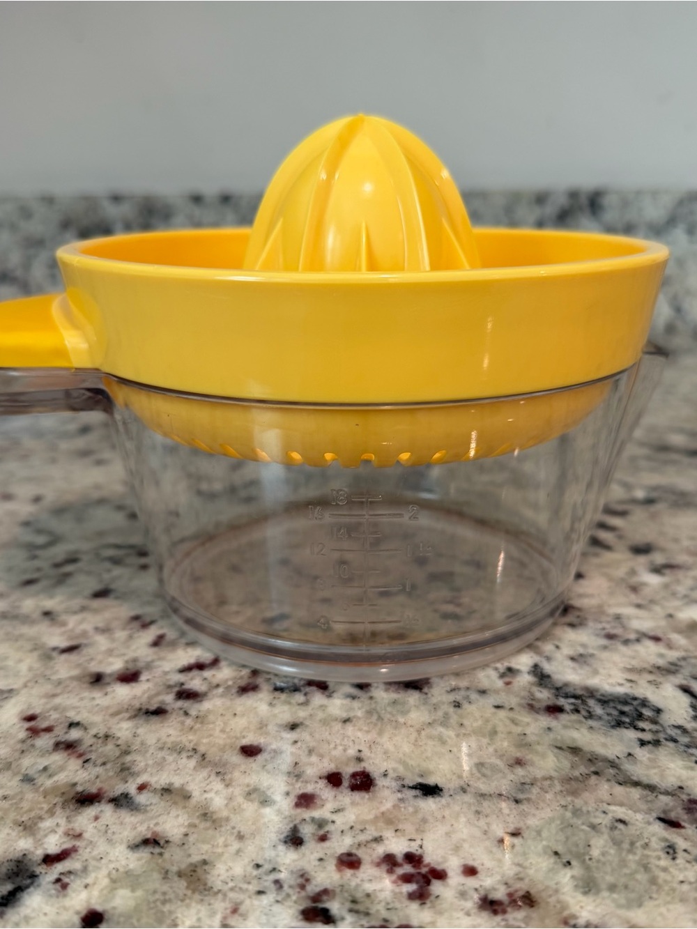 KitchenAid Citrus Juicer - Yellow